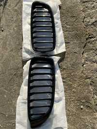 Решетки радиатора,ноздри BMW F32//оригинал//black