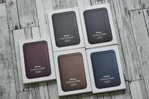 Кошелек iPhone FineWoven Wallet with MagSafe