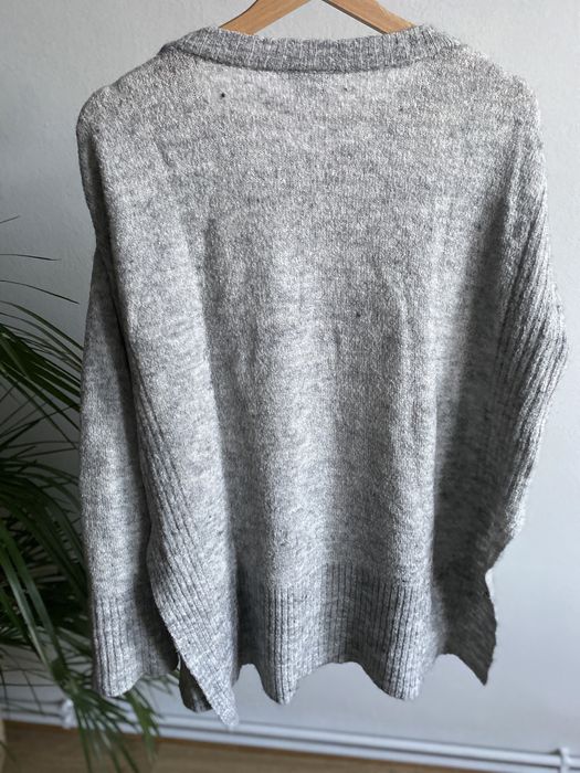 Szary sweter H&M długi z wełną zimowy ciepły sweterek alpaka
