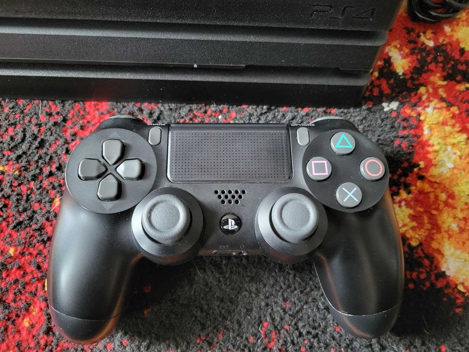 Playstation 4 PS4 PRO 1TB 7216B, Pad, Okablowanie - PO SPA