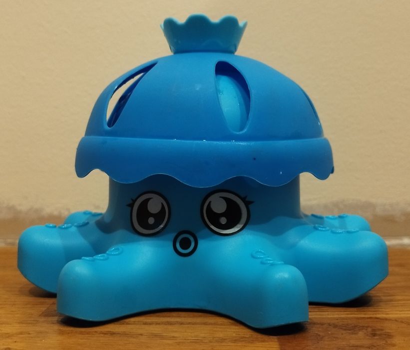 Zraszacz ośmiorniczka ogród podlewanie zabawa