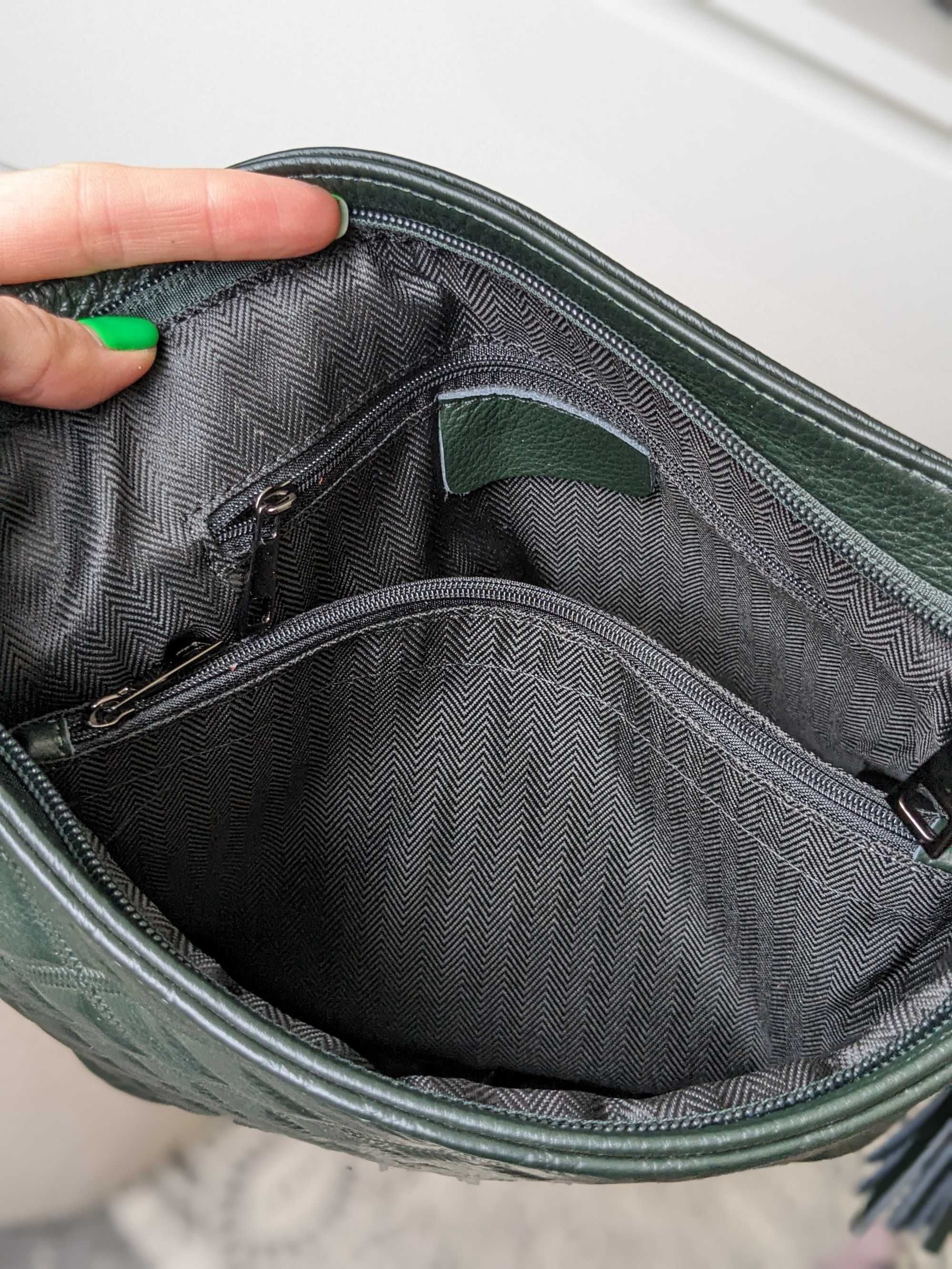 Шкіряна фактурна сумка на 2 ручки ( темно-зелена)