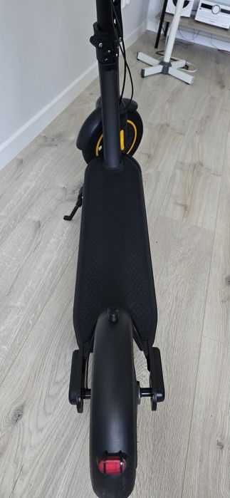 Електросамокат R803Z 500Вт колесо 10