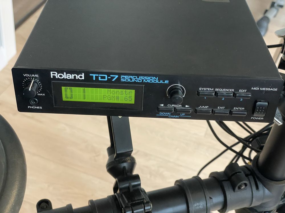 Електронні барабани Roland TD 7