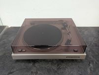 Програвач платівок Marantz 6025.  Made in Japan.