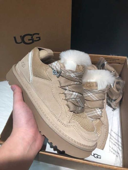 UGG Lowmel Sand R.40