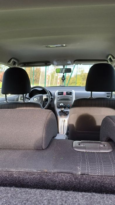 Toyota Auris  1.6  16V benzyna zadbana