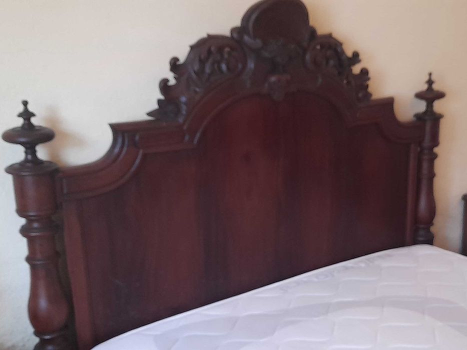 Cama estilo romântico