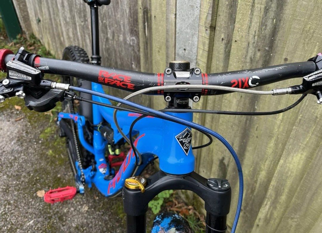 Pivot Switchbalde 27.5+/29 Medium alloy Hope spec