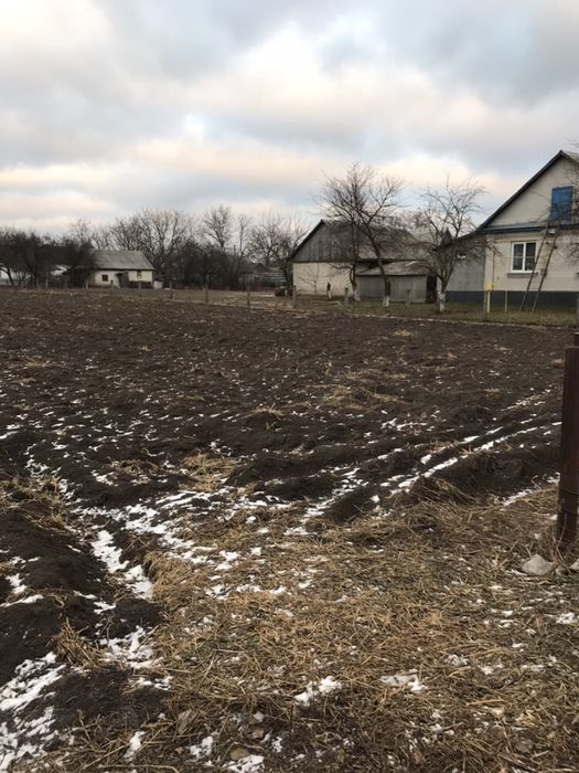 Земельна ділянка під будівництво