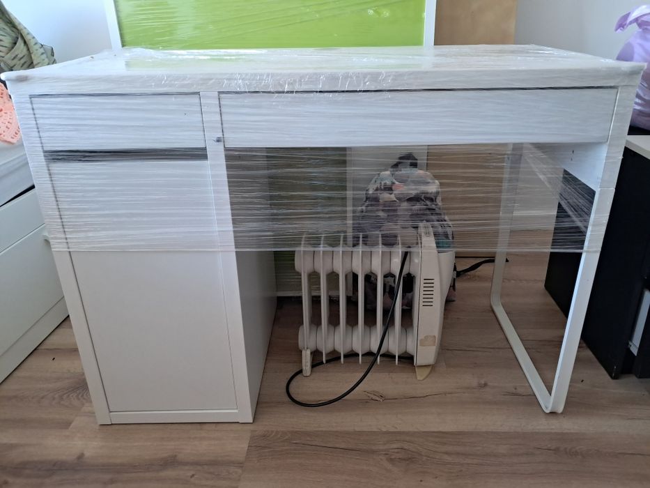 Secretaria MICKE IKEA