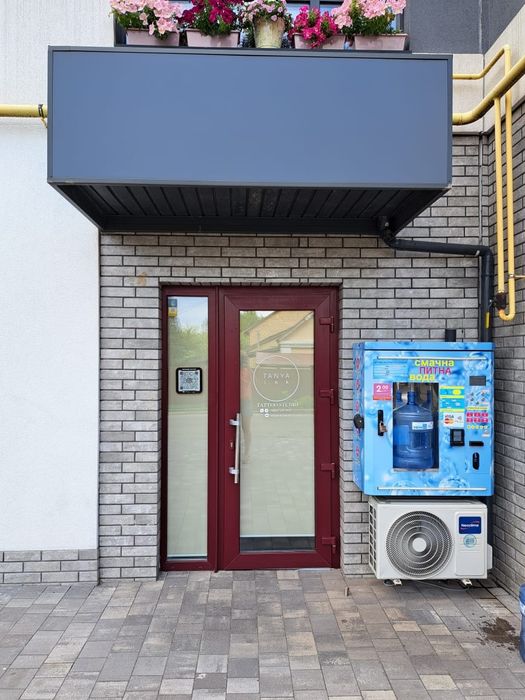 Продаж комерції з ремонтом та готовим бізнесом