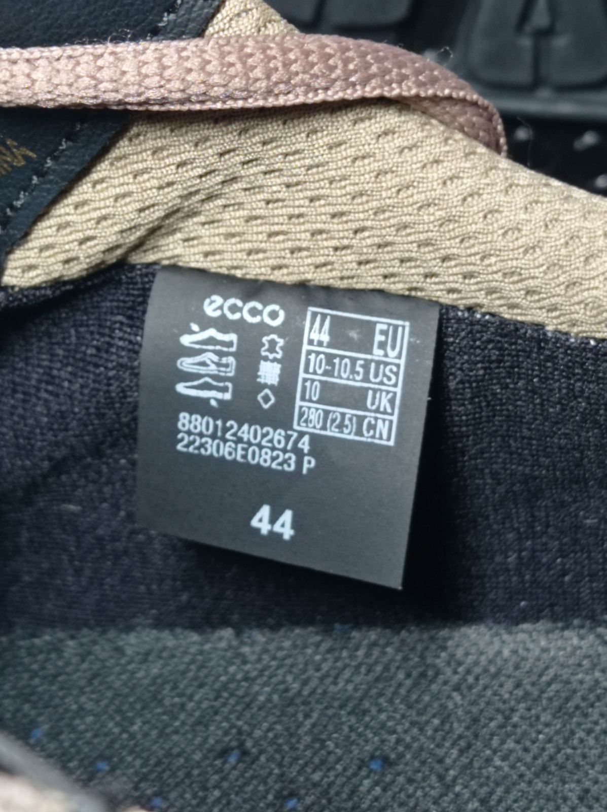 Кросівки шкіряні ECCO Gore-tex 44p.