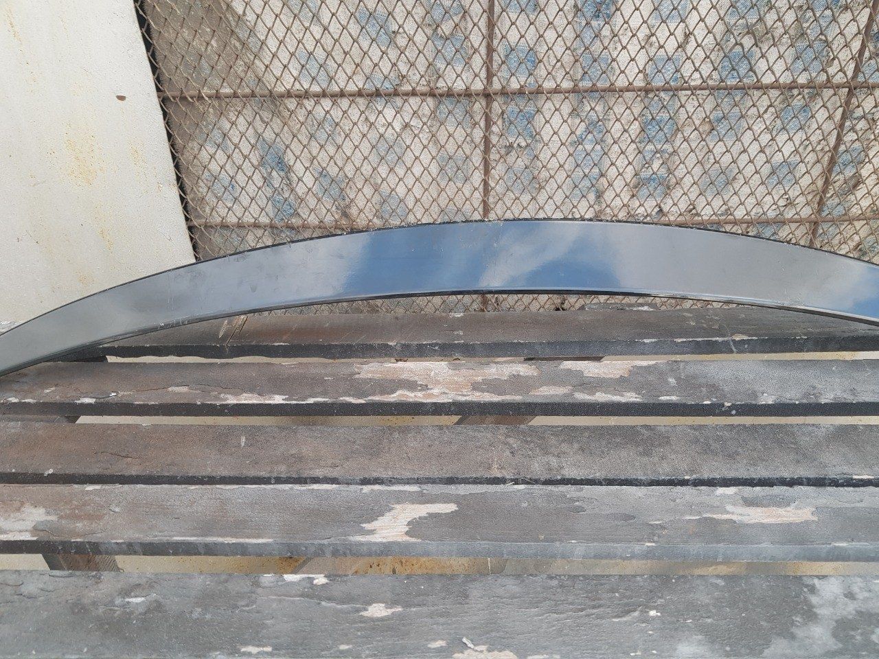 Задний спойлер Mercedes c class w205 a2057930388 OEM
