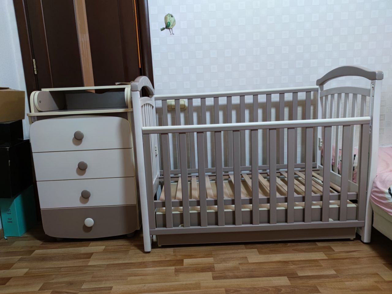 Детская кроватка Верес ЛД3 маятник с ящиком и комод пеленальный