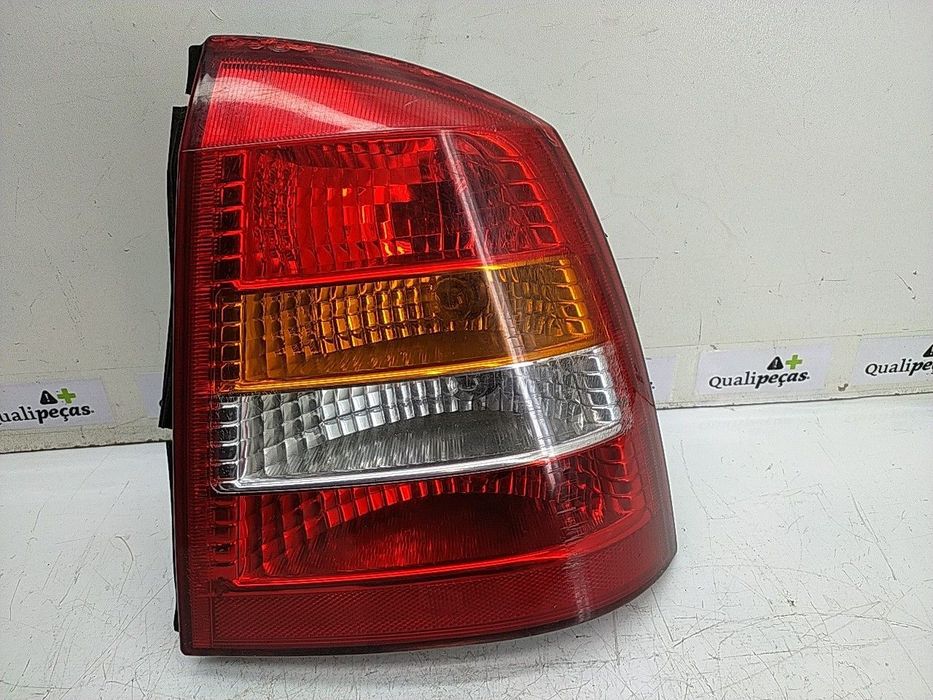 Farolim Tras Direito Painel Stop Opel Astra G Hatchback (T98)