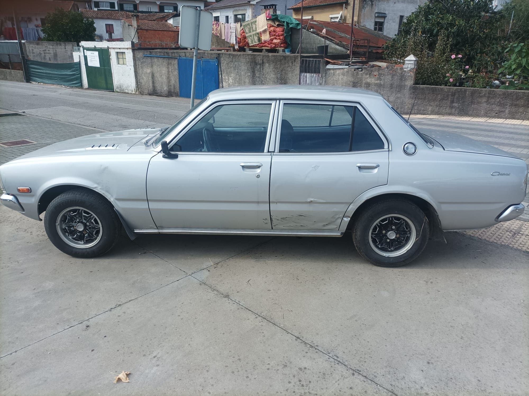 Toyota Corona 1800 de 1976