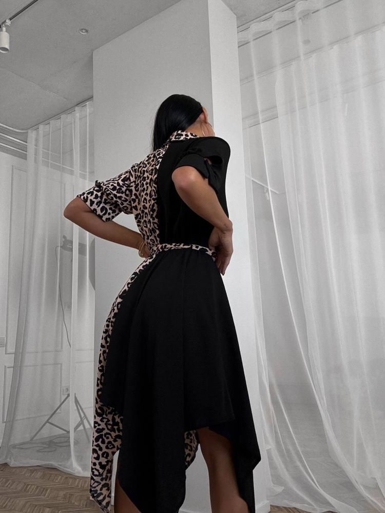 Платье-рубашка в трендовом принте леопард