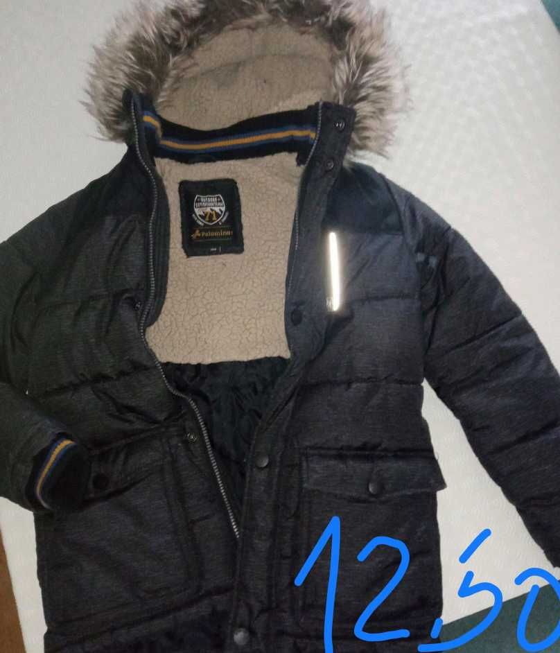 Blusão Parka e t-shirt manga curta rapaz