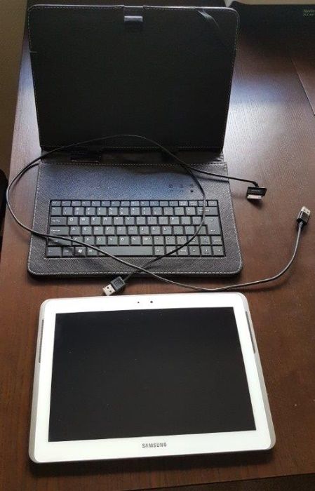 Tablet samsung Sprzedaję mój tablet w idealnym stanie, używany okazjon