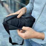 Шкіряна бананка чорна унісекс чоловіча жіноча сумка на пояс