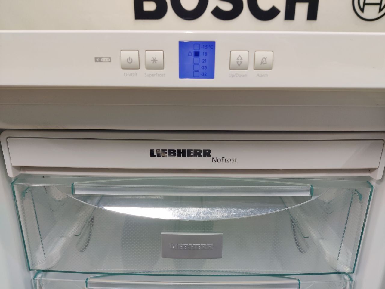 LIEBHERR™ GN2303. No Frost! Морозильна камера з Німеччини!