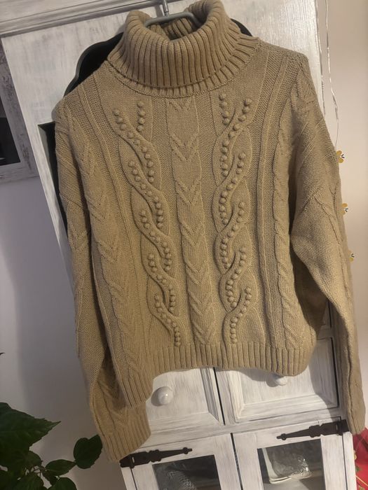 Golf w kolorze pięknego beżu-okazja