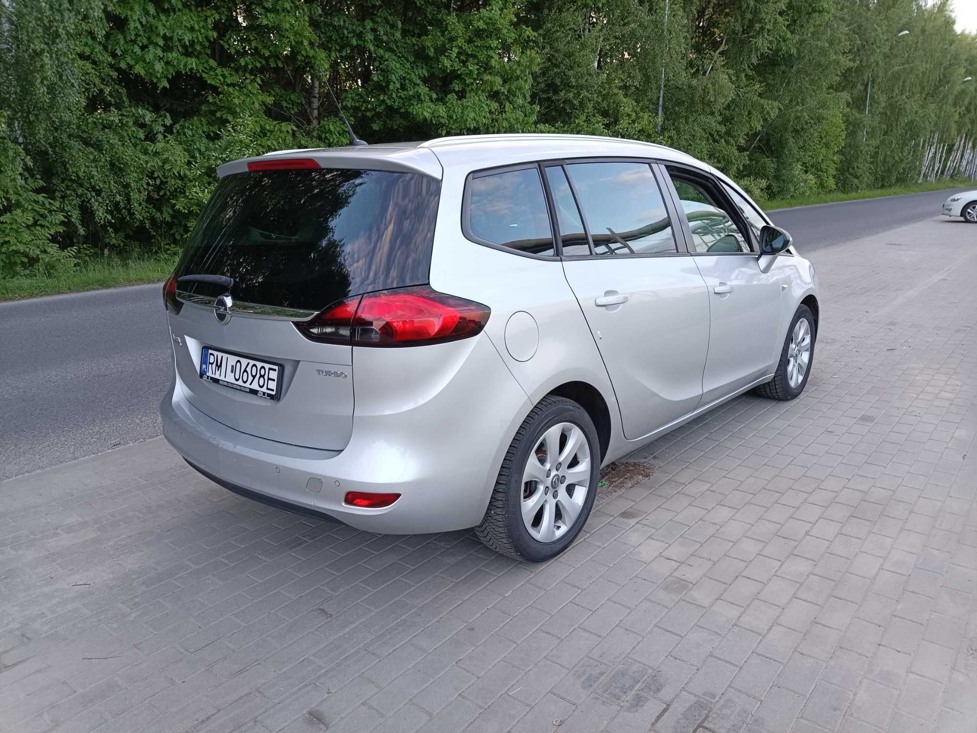 Opel Zafira  benzyna