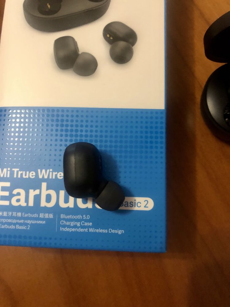 Earbuds wireless- Nunca usados