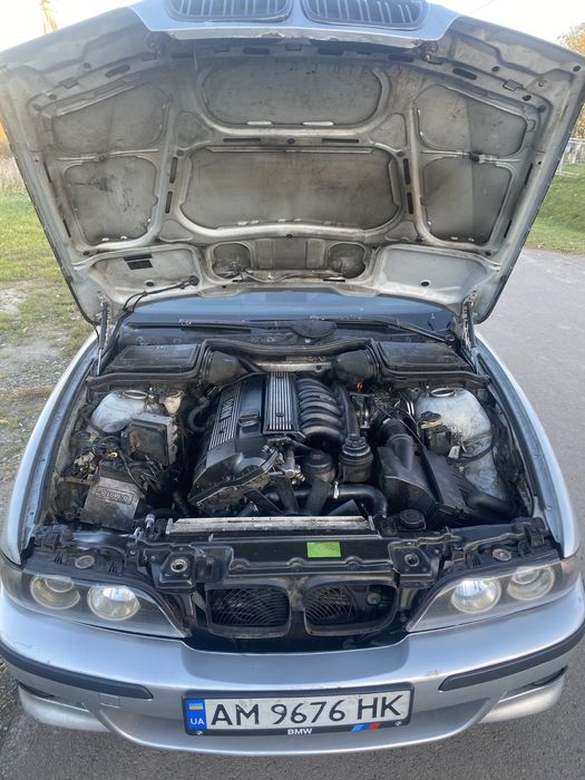 Продам BMW E39 520i (2700$ + ТОРГ)