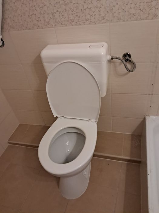 Łóżka używane,WC