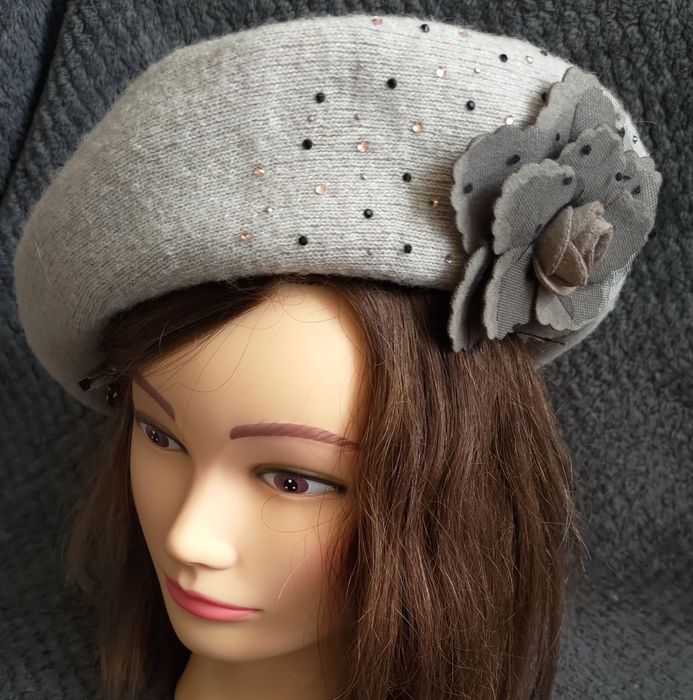 Monnari wełniany beret / czapka damska rozmiar uniwersalny