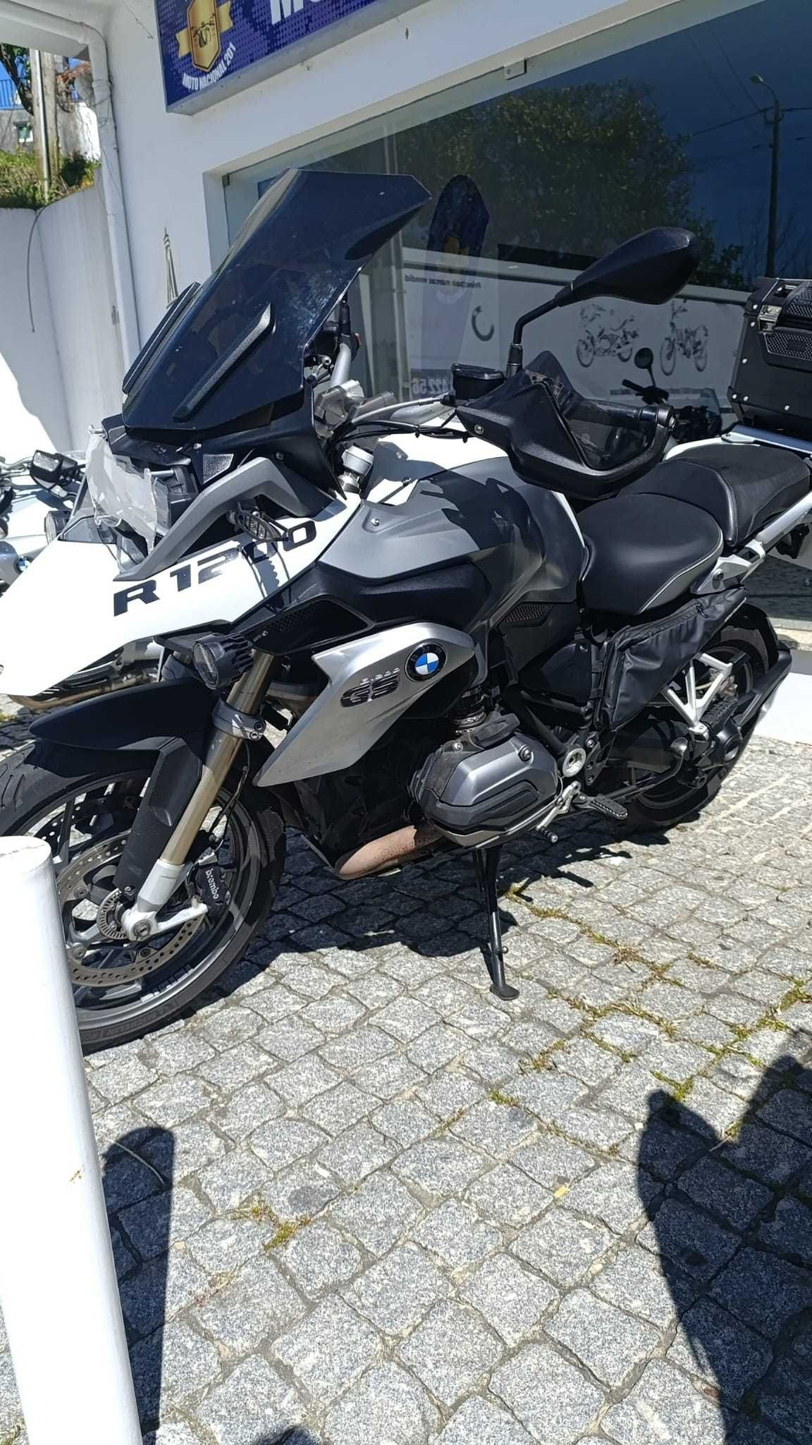 Magnifica R 1200GS      11200€