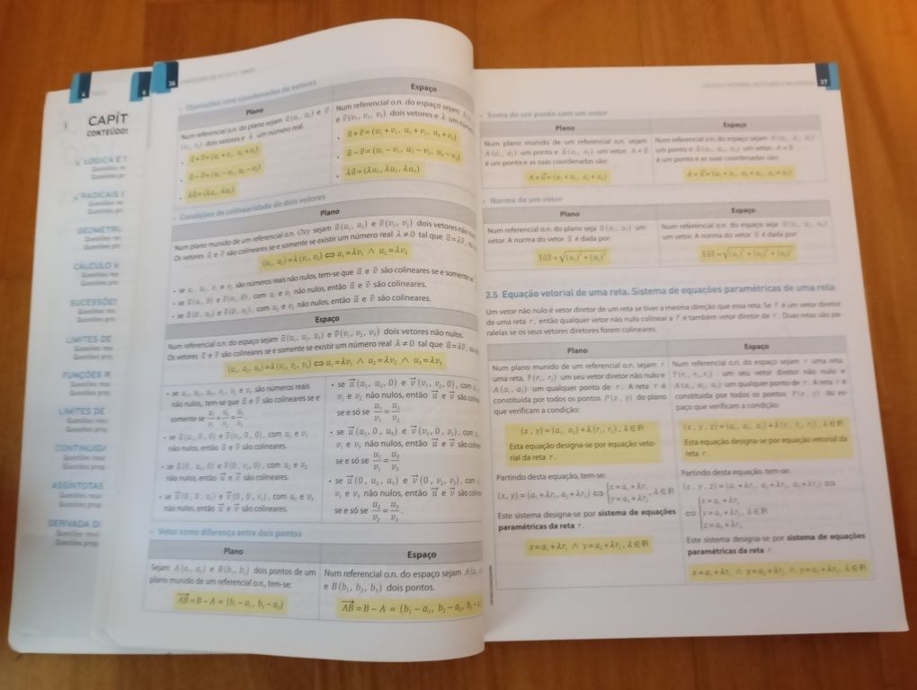 Livro escolar de matemática