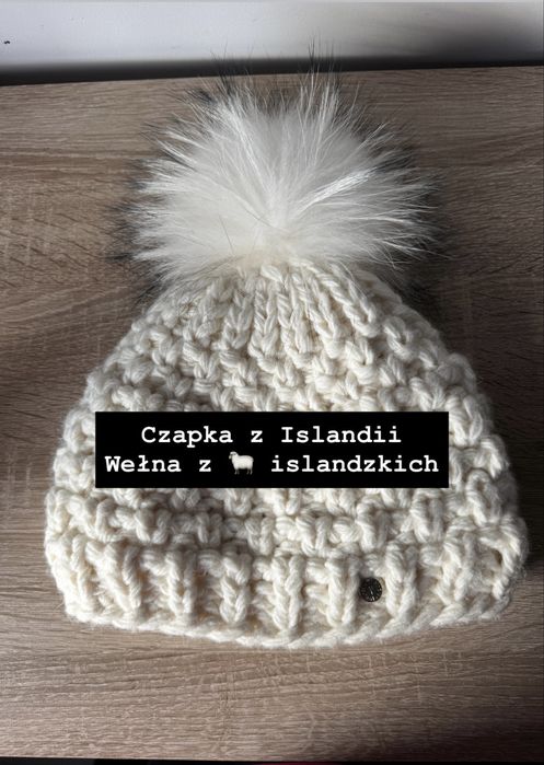 NOWA beżowa / kremowa  czapka zimowa z pomponem z Islandii wełna