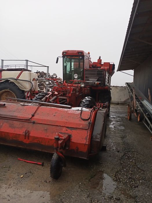 Комбайн бурячний