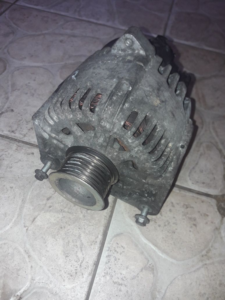 Alternator laguna scenic 2 espace 1.9 dci FJQ 130KM