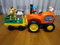 Zabawka traktor farmer