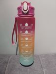 Bidon z miarką motywacyjną pojemność ok 700ml