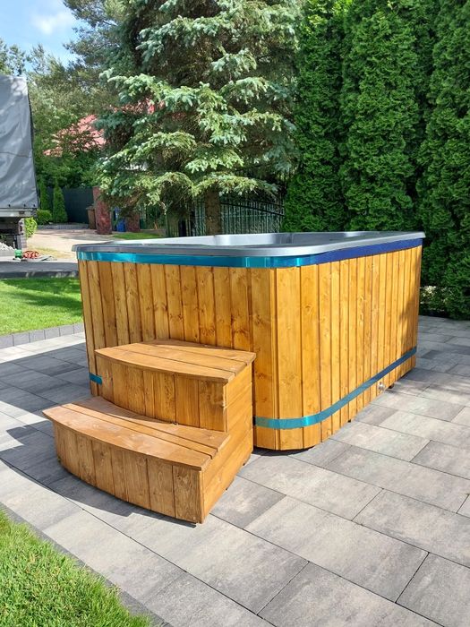 Balaia prostokatna jacuzzi wanna bania mazurska ruska beczka