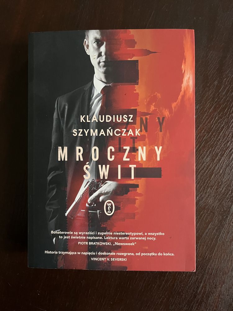 Książka Klaudiusz Szymańczak Mroczny Świt