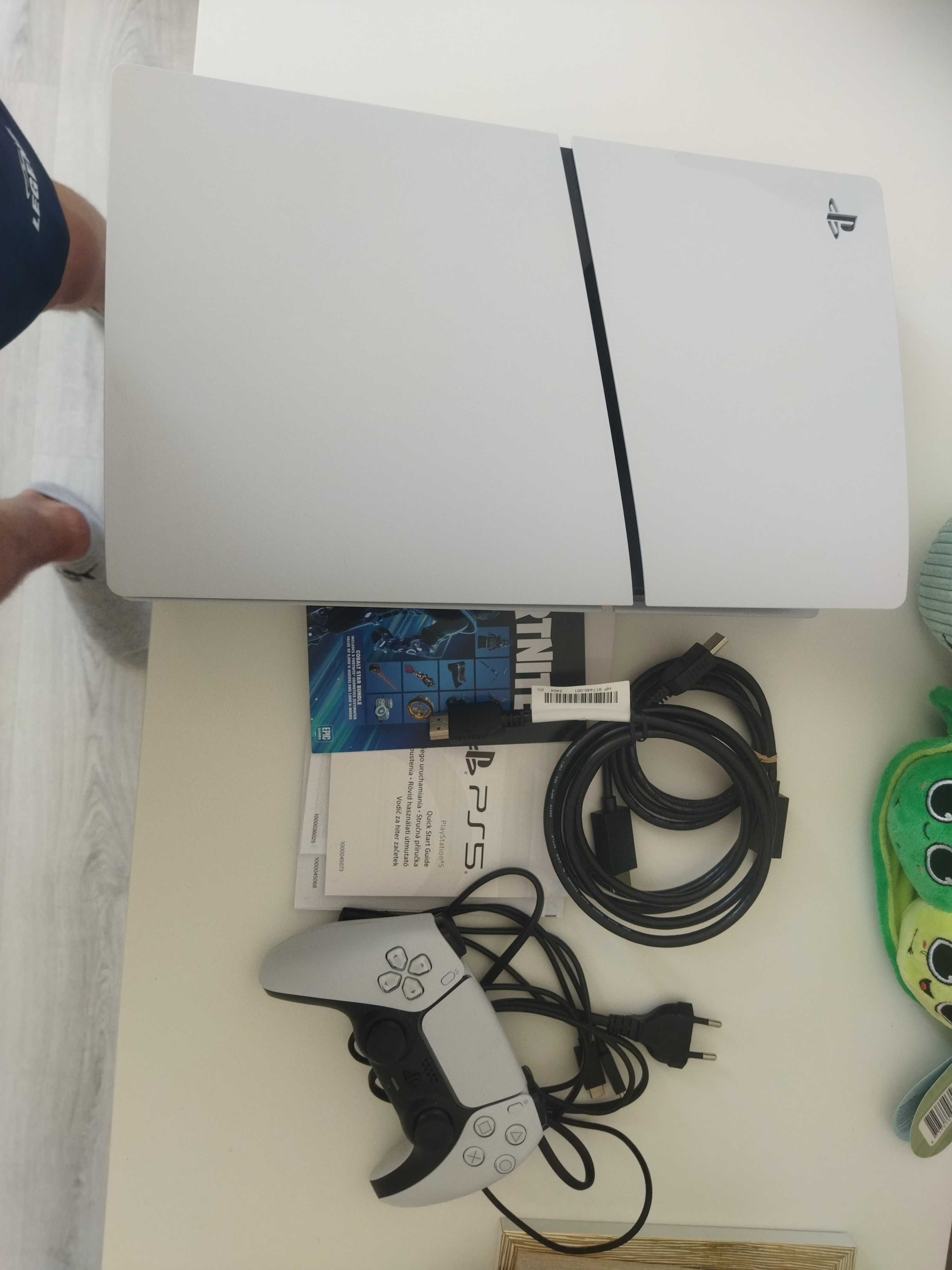 PlayStation®5 MODEL CFI-2016