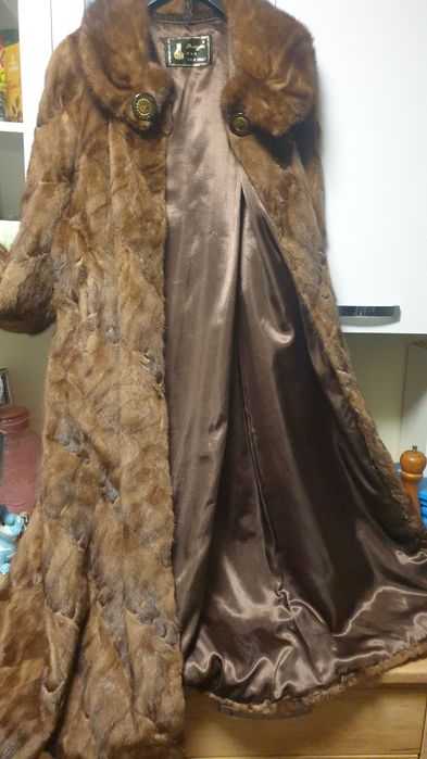 Шуба натуральная норковая