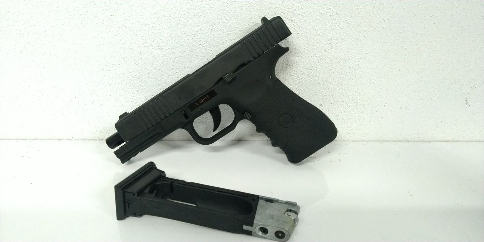 Glock 17 4.5, NOVA, Blowback, CO2- Tiro desportivo