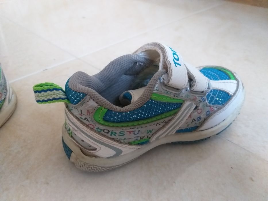 Кросівки дитячі 21розмір устілка 13 см