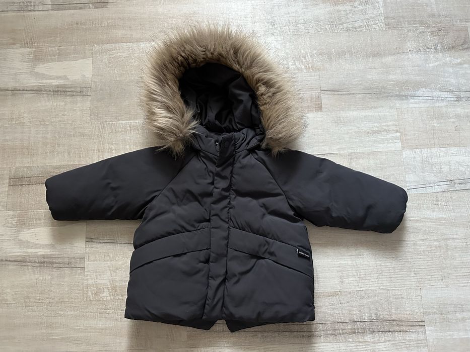 Зимова куртка зара 80