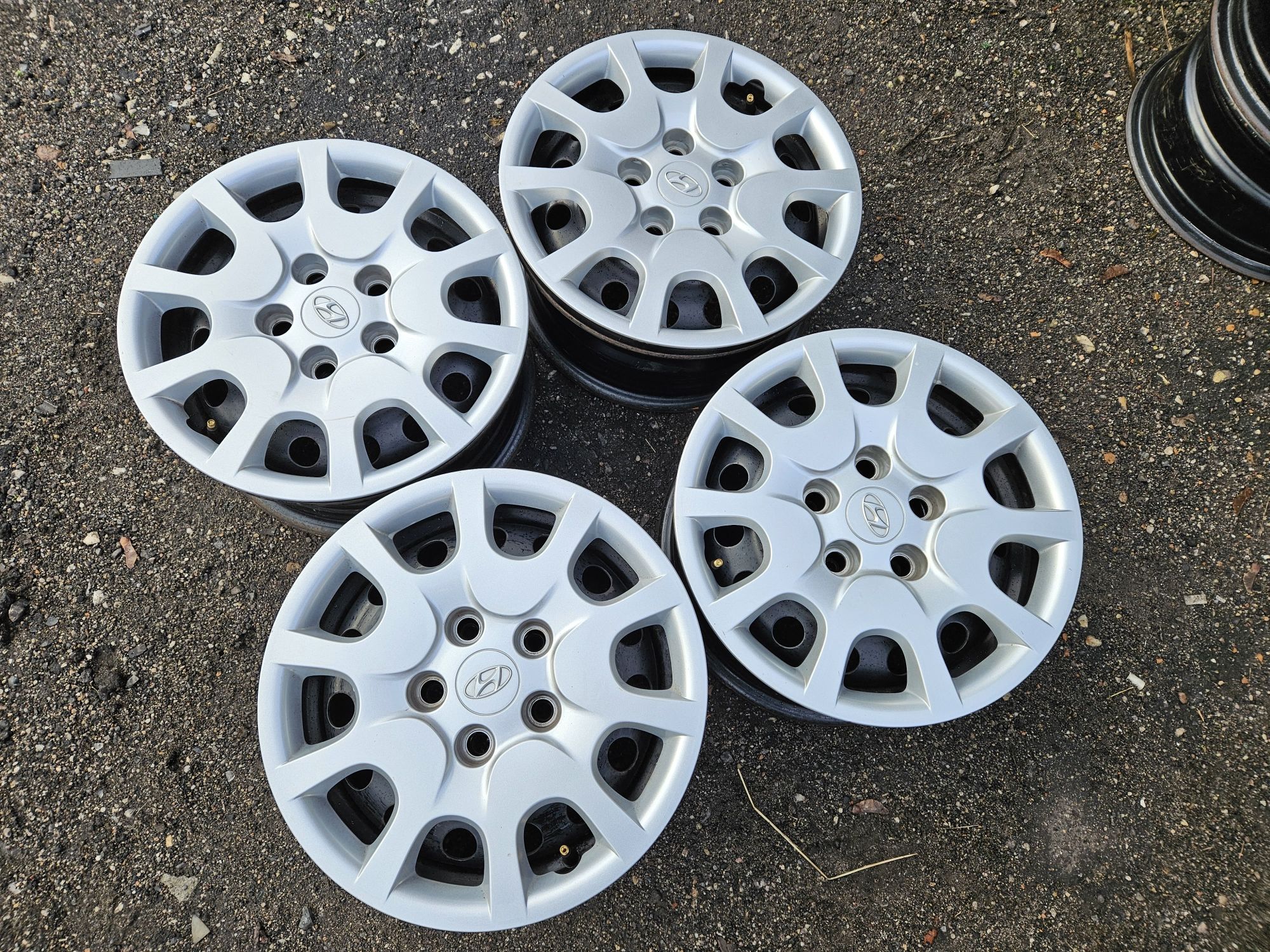 Felgi stalowe 15"Cali 5x114,3 Kia Ceed Hyundai i30 Stan BDB! Kołpaki