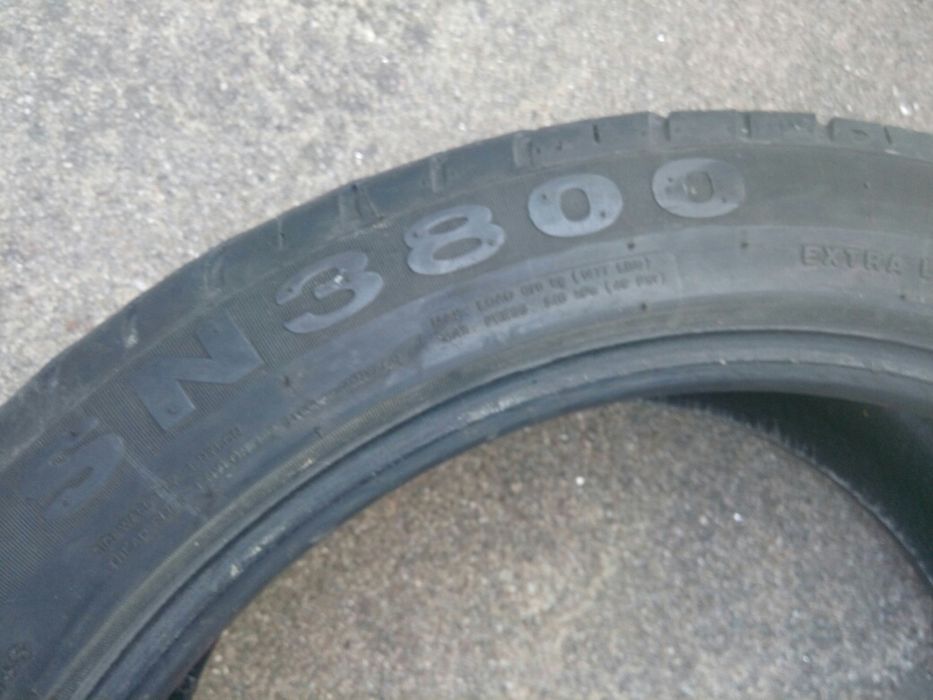 Pneus usados um de cada marca