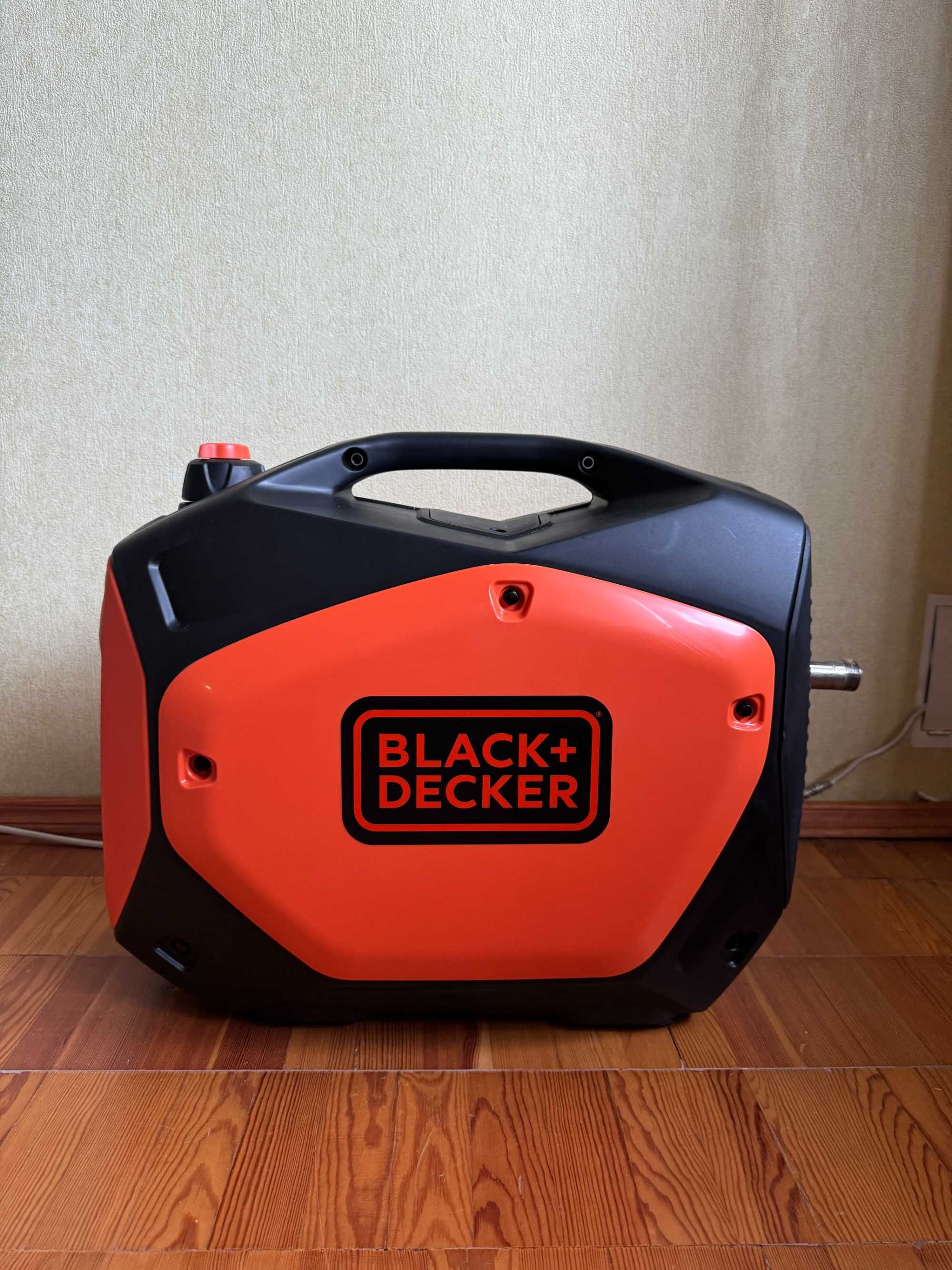 Інверторний бензиновий генератор Black+Decker BXGNi2200E Б\У