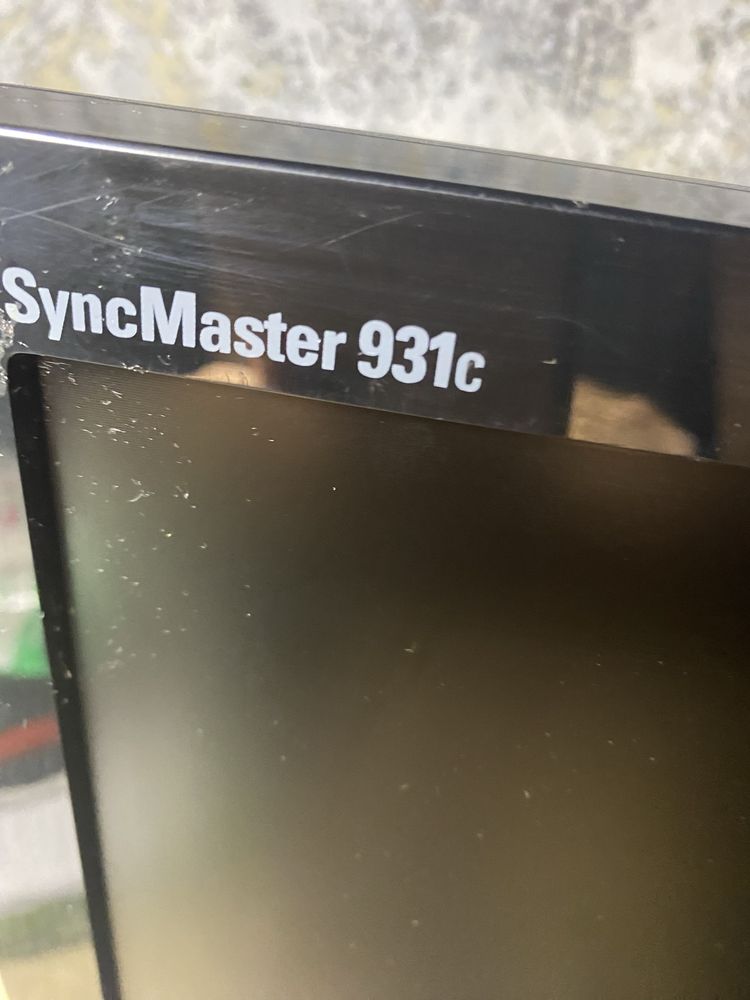 Монітор Samsung 19